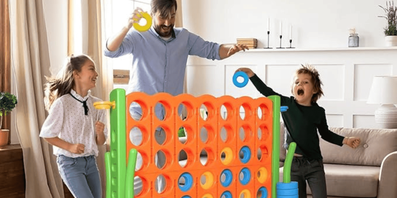 Juego Connect Four Gigante a solo $142